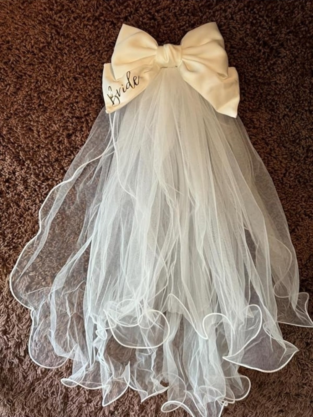 New Bridal Hair Bow Veil White Satin Gold Script Bride To Be Bachelorette Clip